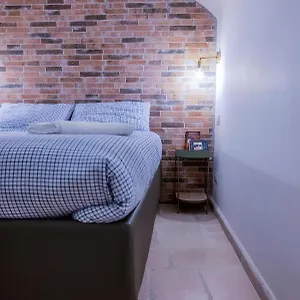 Conte Di Puglia , Bari Italia